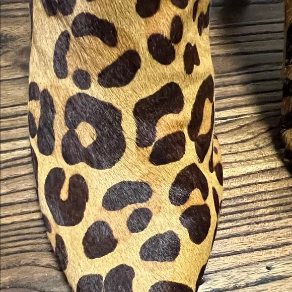 Leopard Print Women's Mules - Picture 3 of 4